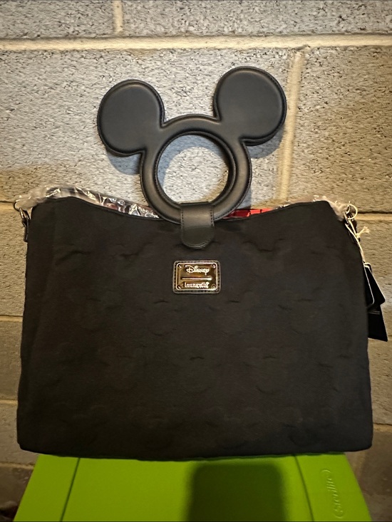 Loungefly Handbags - Loungefly Black Mickey Ear Handle Tote
